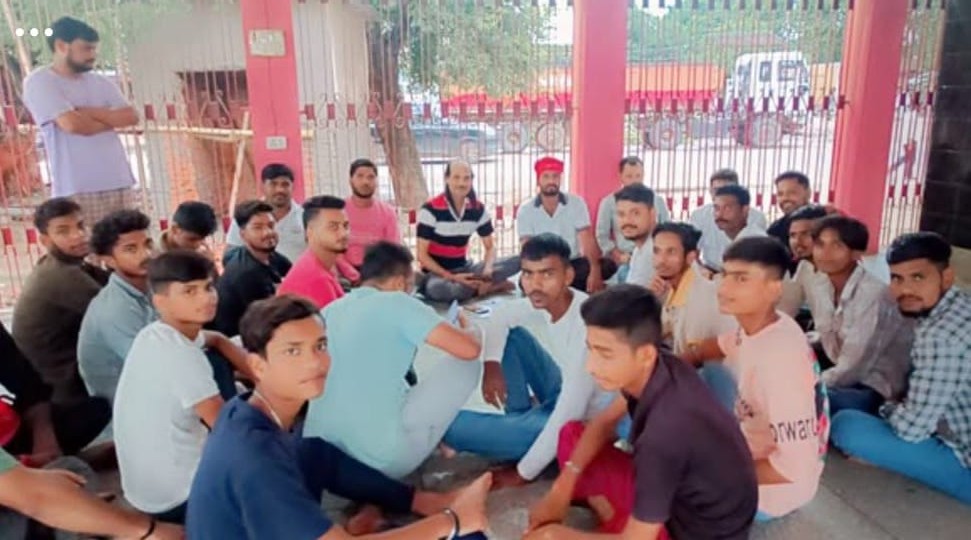 दुर्गा पूजा की तैयारी को लेकर श्री दुर्गा पूजा समिति की हुई बैठक